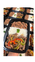 PICANHA STRIPS WITH COLORFUL BELL PEPPERS